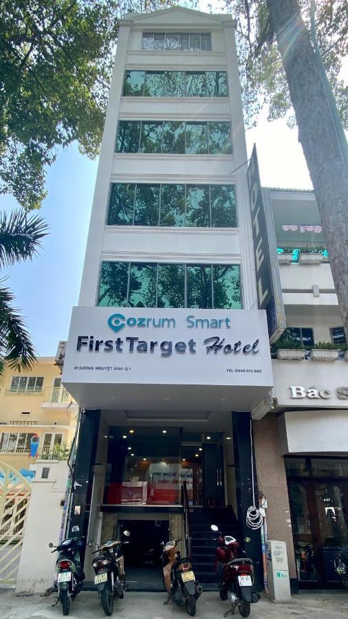 Cozrum Smart - First Target Hotel 胡志明市 外观 照片